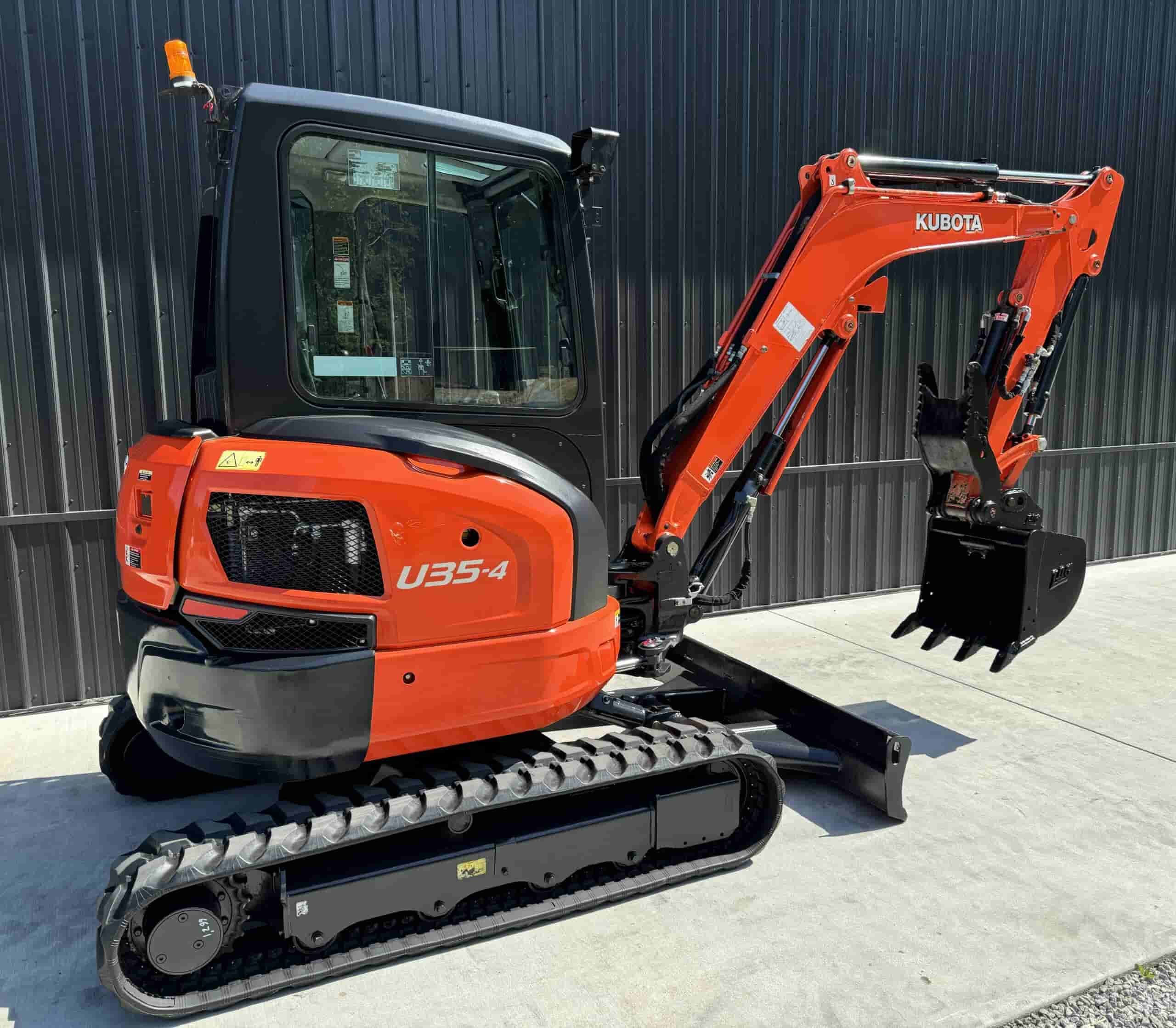 2018 KUBOTA U35-4
